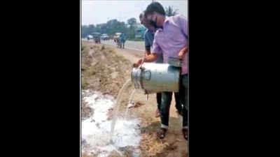 Kolkata: Sweet shops closed, 2 lakh litre fresh milk going down the drain every day