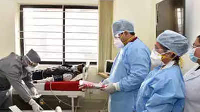 Covid-19: Cases in India cross 900, 94 people recovered