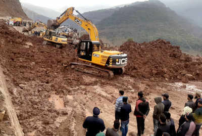 Hundreds rendered homeless as massive landslide damages dozens of houses in J&K's Ramban