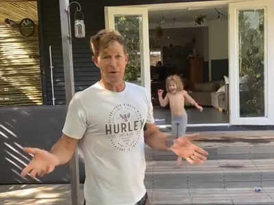 Jonty Rhodes enjoys home workout with kids amid lockdown