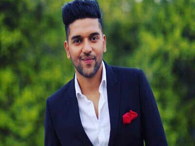 Guru Randhawa...😍 Images • Mayank Tiwari (@904833723) on ShareChat