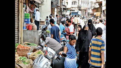 Hyderabad: Supplies ease, prices soften after a soar