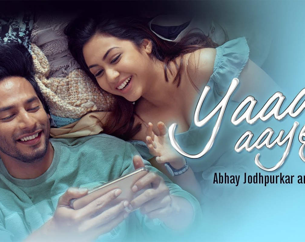 
Latest Hindi Song 2020 'Yaad Aayega' Sung By Abhay Jodhpurkar & R Naaz

