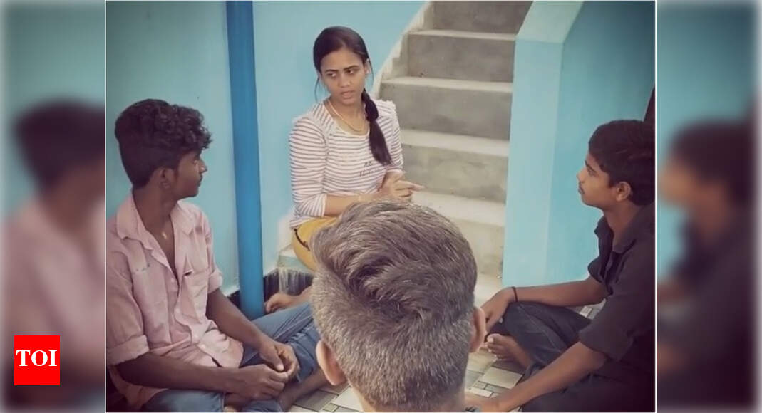 This is how Manimegalai tricked her pals - Times of India