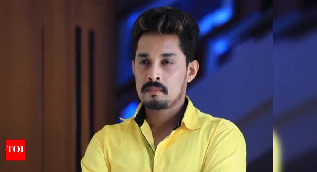 Actor Rajesh Dhruva gets nostalgic recalling Agnisakshi days - Times of ...