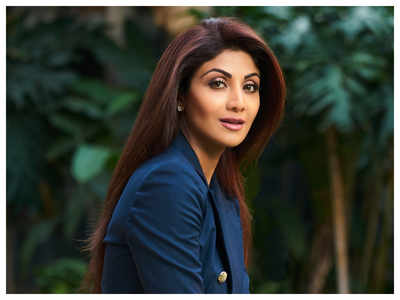 Shilpa shetty face exercise hot sale