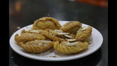 Only homemade goodies for Indoreans on Holi