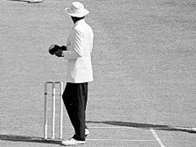 COVID-19: Cricket's umpiring fraternity in Mumbai raises funds for fellow umpires, scorers