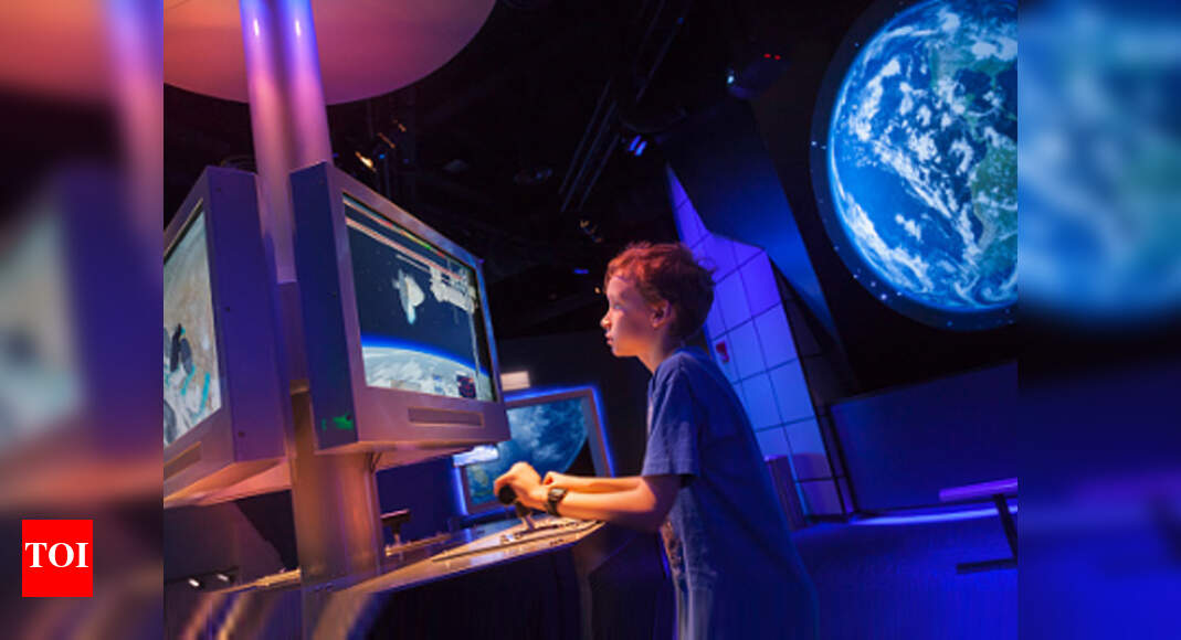 NASA Recruitment 2020: Over 12,000 apply for NASA's next class of astronauts thumbnail