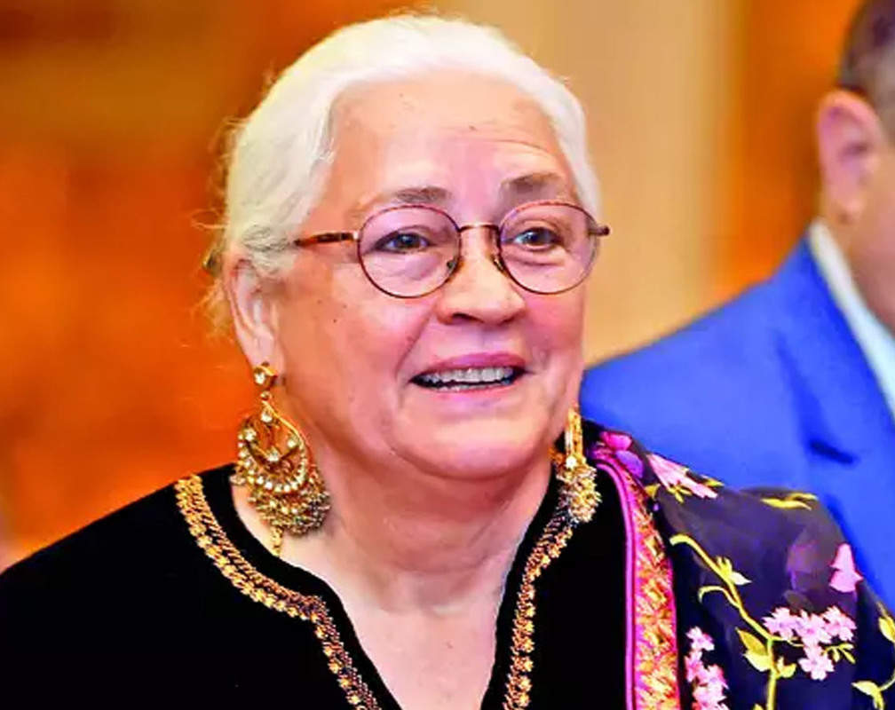 
Cancer survivor Nafisa Ali runs out of ration and medicines in Goa, her niece tests positive for COVID-19 in Bengaluru
