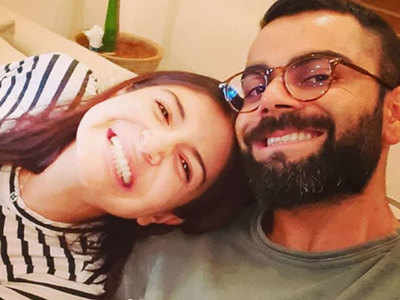 Anushka Sharma and Virat Kohli get their ‘fake smiles’ on point while goofing around on Instagram