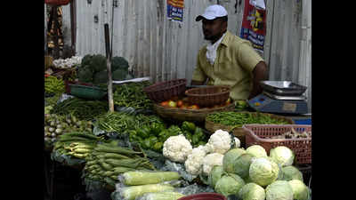 Vegetable supply to Mumbai from Nashik 60% down