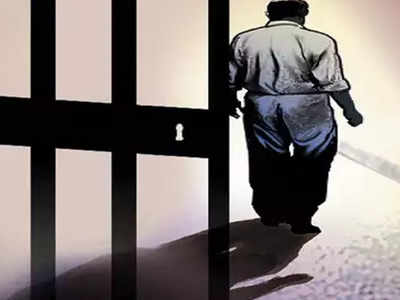 HC notice to Maharashtra over plea against prisoners’ release norms