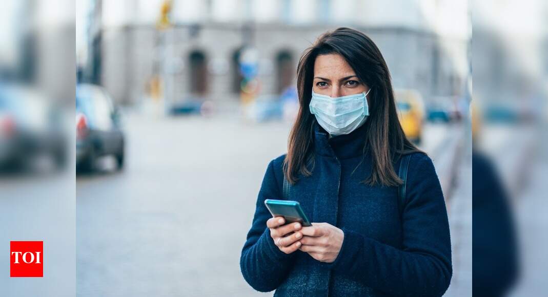 CDC recommends all Americans to wear masks while in public - Times of India