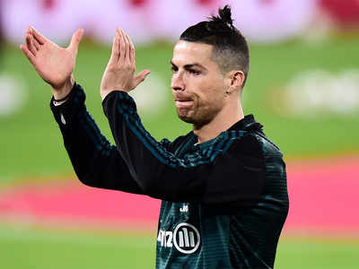 COVID-19: Cristiano Ronaldo gets a haircut from girlfriend Georgina