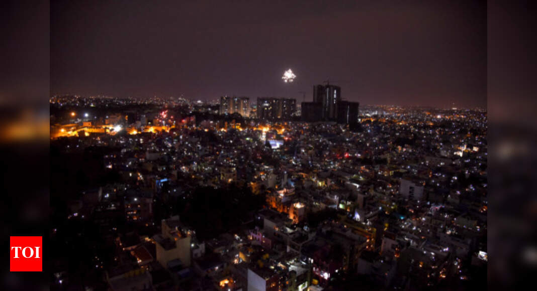 9pm blackout: No disruption to electricity grid