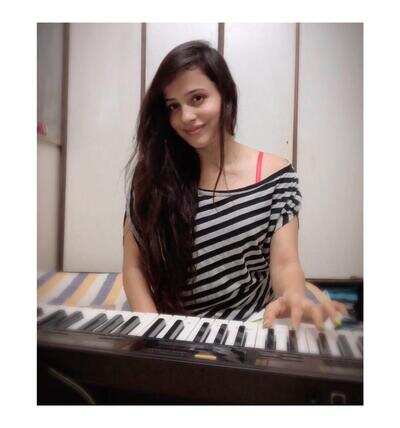 Bijal Joshi learns to play piano during lockdown