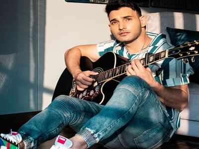 Behram Siganporia pens lyrics for the band's next album | Kannada Movie ...
