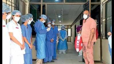 Gujarat: Covid-positive UK man with kidney ailment discharged