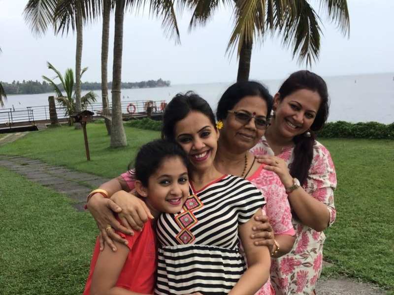 Watch: Archana Chandhoke's mom and daughter Zaara's bond will melt your heart - Times of India