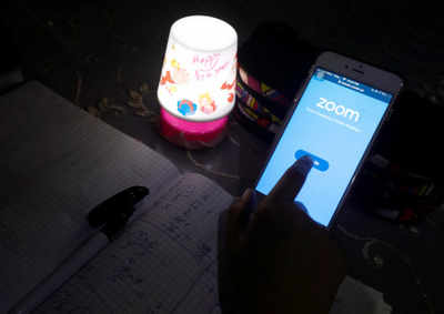 Zoom sued by shareholder for misleading privacy claims