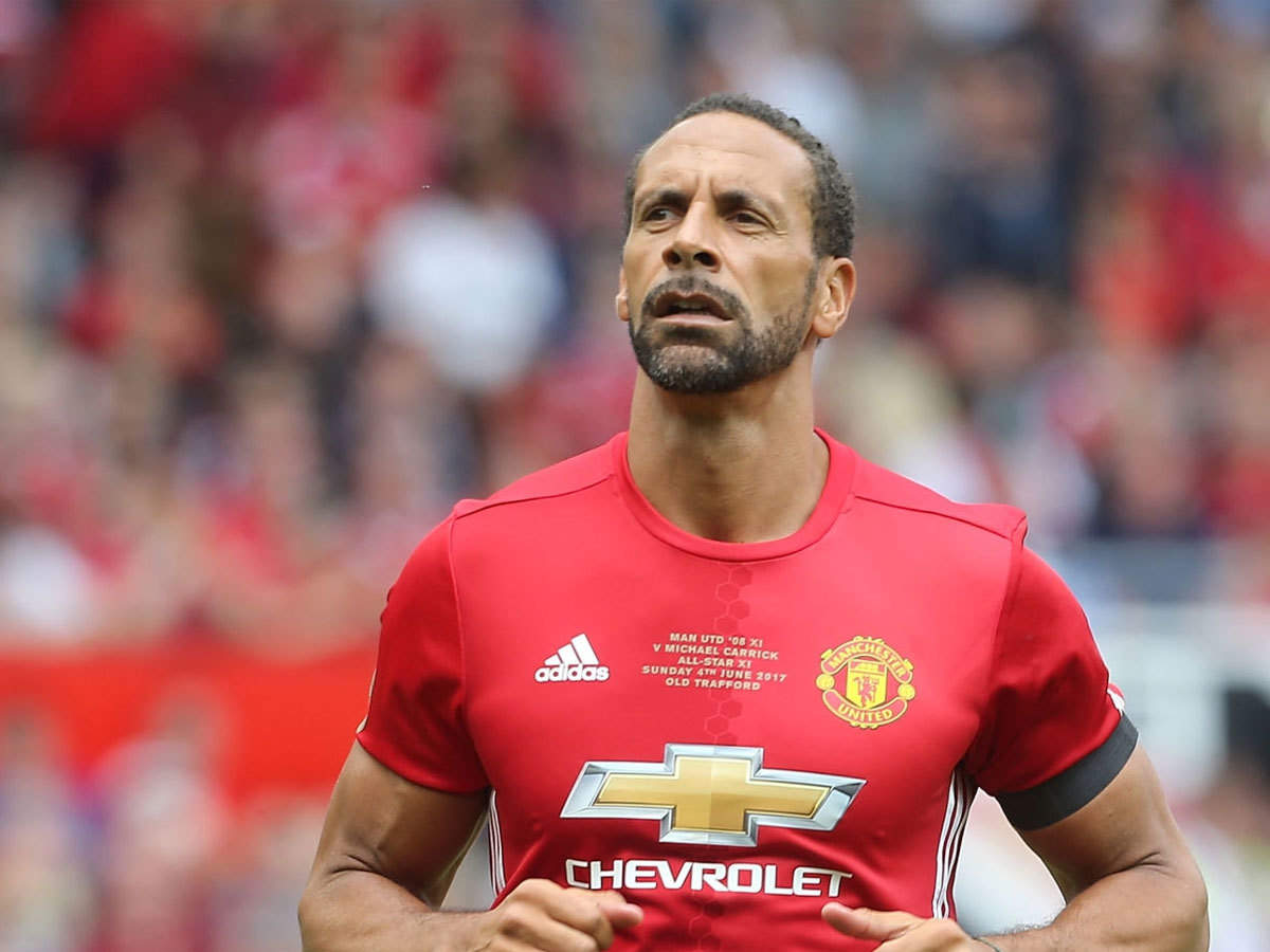 Rio Ferdinand Recalls Rejecting Barcelona Move To Remain At Manchester United Football News Times Of India