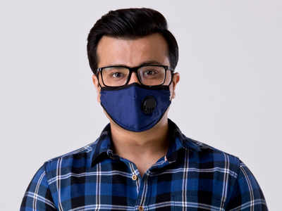 How to prevent your glasses from fogging up while you wear a mask