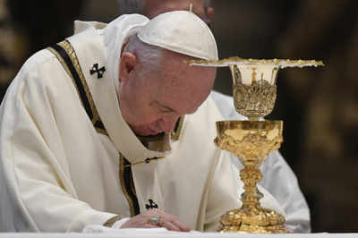 Pope Marks 'Easter Of Solitude' In Virus Lockdown - Times Of India