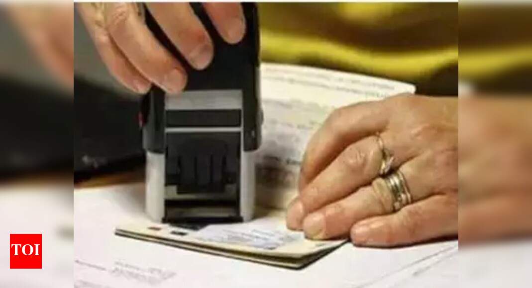 Corona: Visa of foreigners extended till April 30