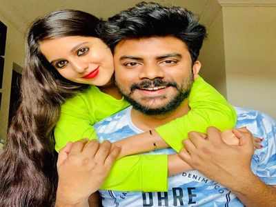 400px x 300px - Chandan Shetty and Niveditha Gowda entertain fans with music | Kannada  Movie News - Times of India