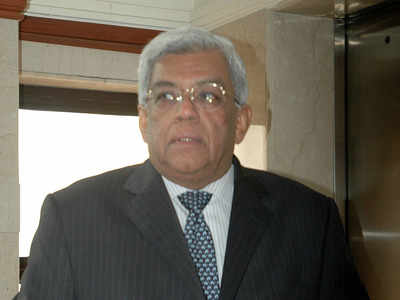 Deepak Parekh warns home prices may tank 20% after Covid-19