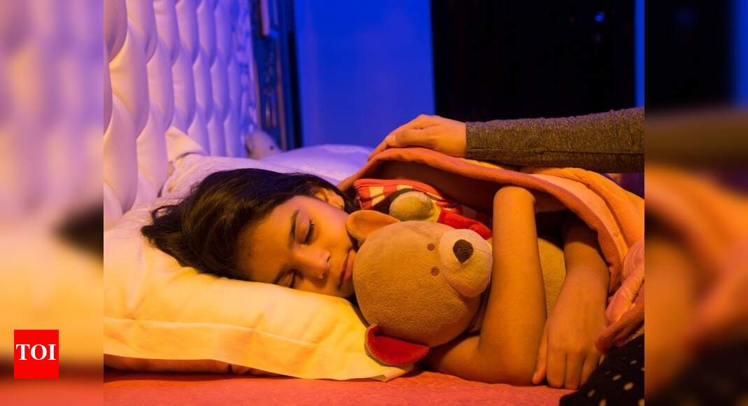 Early to bed and early to rise: 4 ways to inculcate this good habit in ...