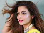 Aamna Sharif's Photos