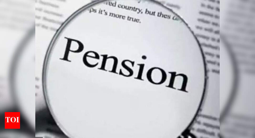 No proposal for reduction of pension: Centre
