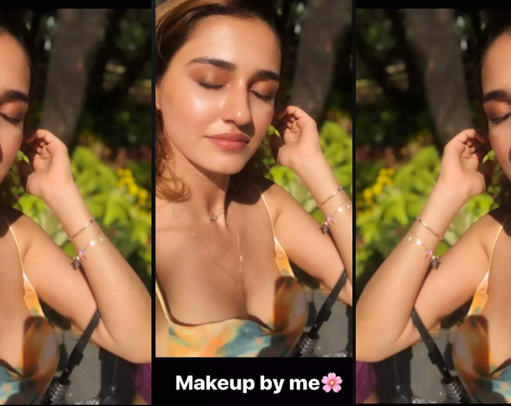 
Disha Patani looks glamorous in this sun-kissed picture, gives makeup courtesy to herself!
