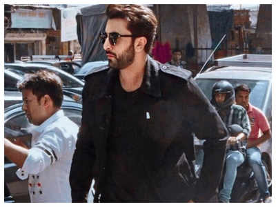 Photos: Ranbir Kapoor looks dapper as he steps out post a meeting