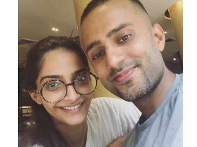 Sonam Kapoor shares Anand Ahuja's adorable childhood pictures
