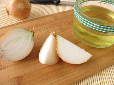 Onion juice - a solution for your hair problems - Times of India