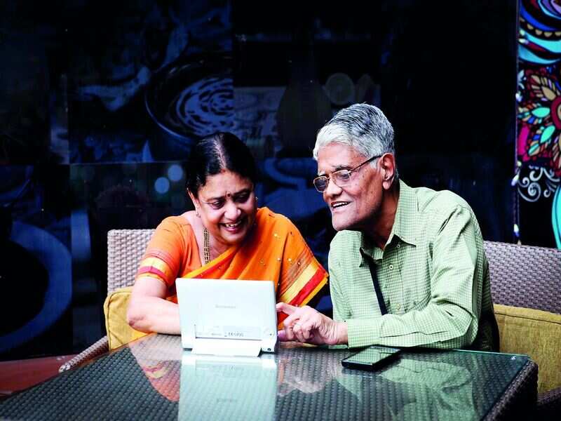 LifeInTheLockdown: Senior citizens get tech-savvy to connect with family and run day-to-day affairs - Times of India