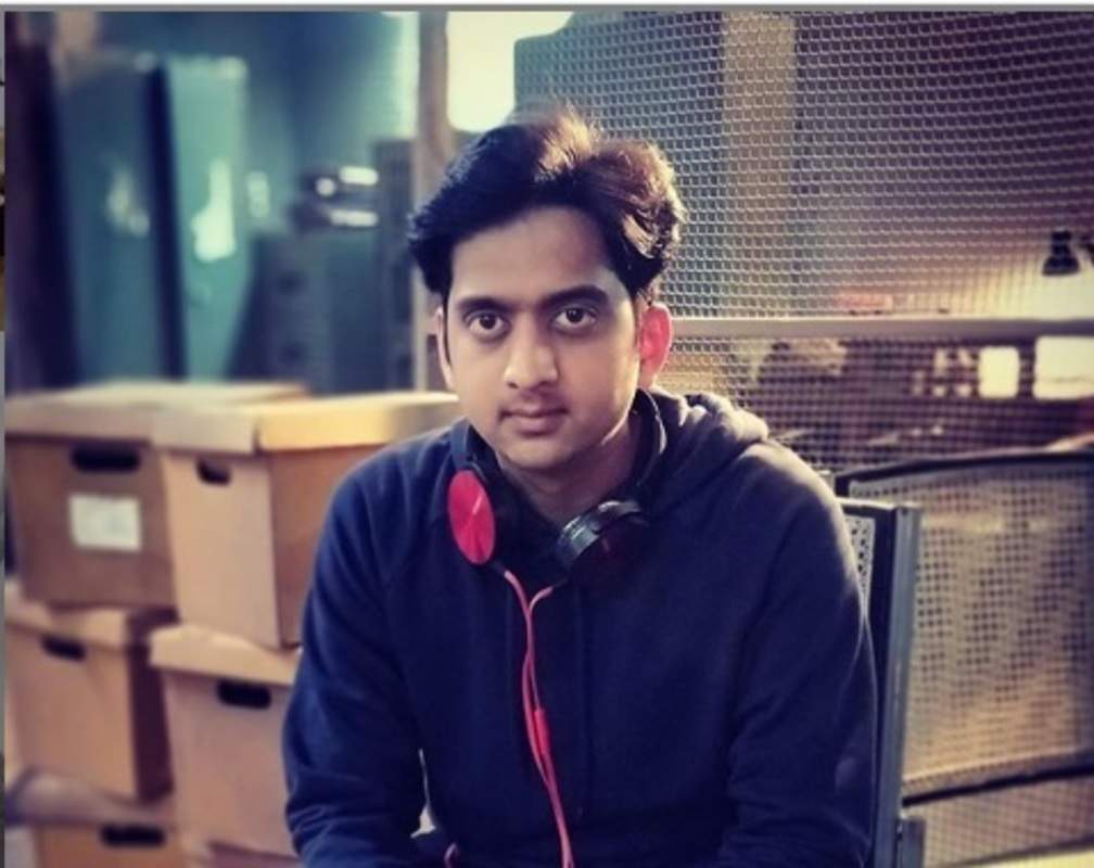 
Amey Wagh's funny take on video calls
