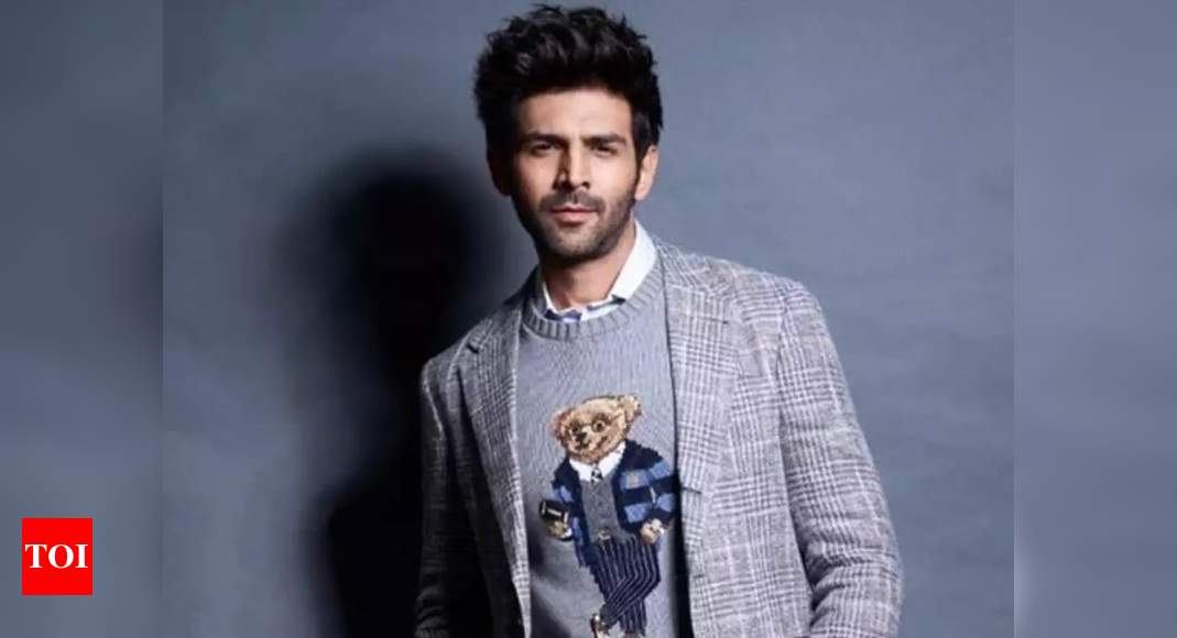 Watch Video: Kartik Aaryan hilarious banter with a little fan is sure ...