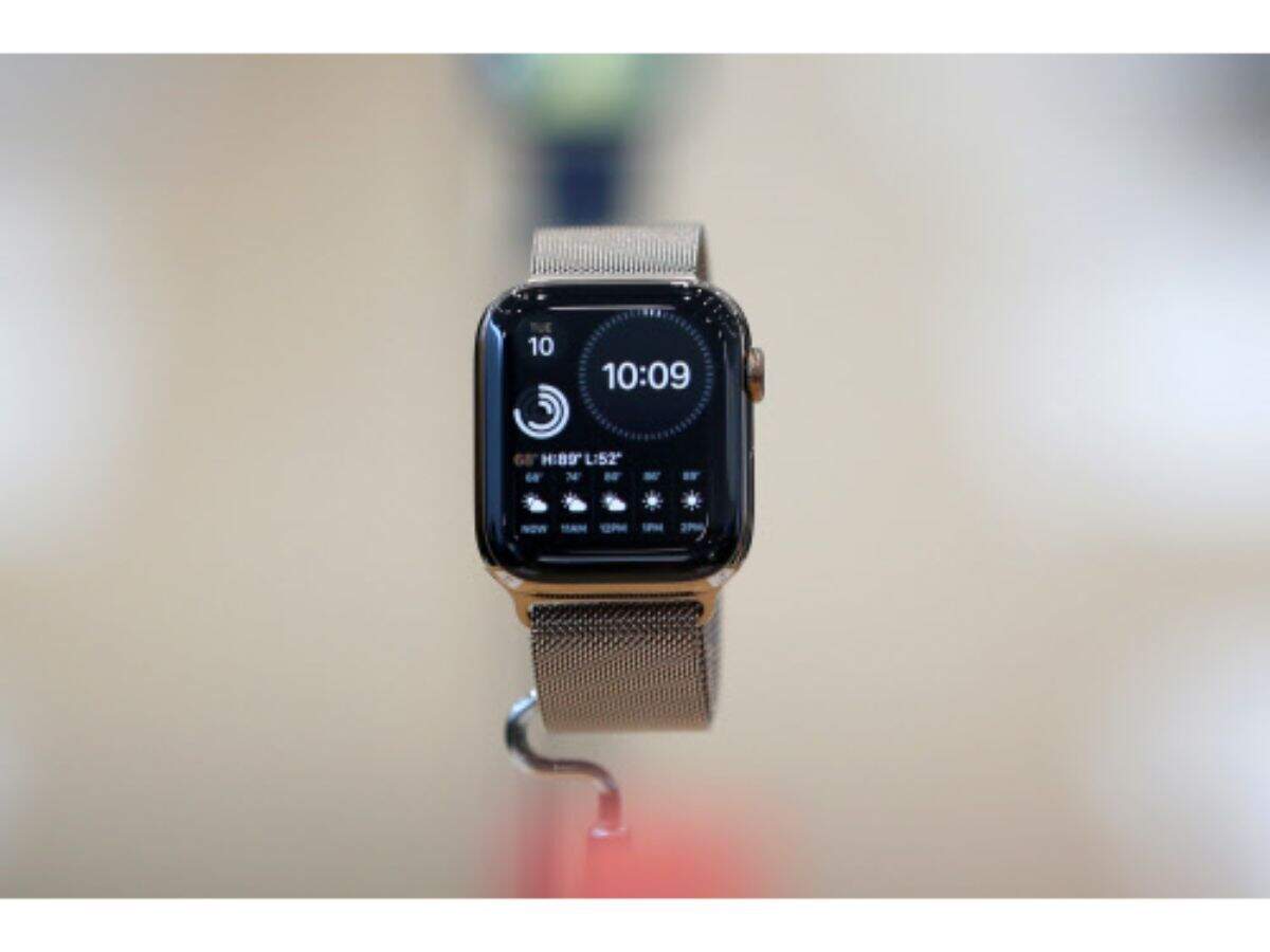 win apple watch series 4