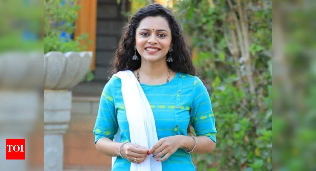 Amrutha Rammoorthy: Amrutha Rammoorthy flaunts her culinary skills ...