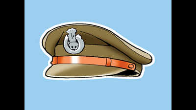 Five cops suspended for extortion in Beed district