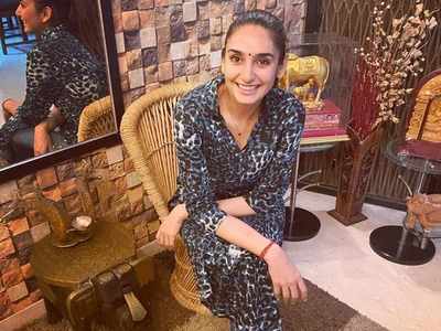 Here's how Ragini Dwivedi is spending her quarantine time - watch video