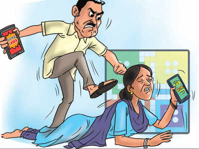 Vadodara News: Vadodara man breaks wife's spine after she defeats him in  online ludo | Vadodara News - Times of India