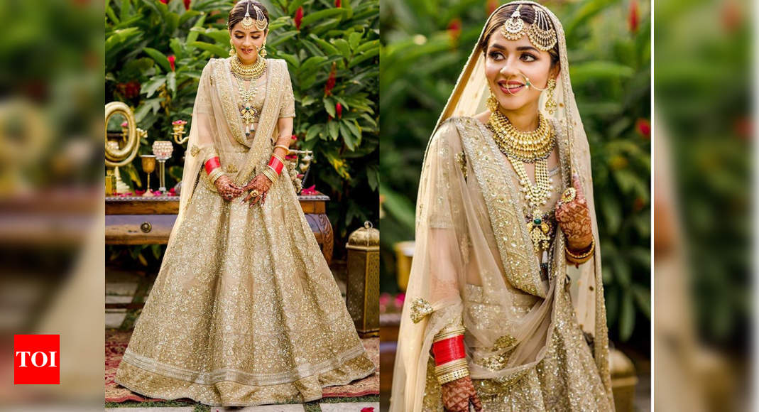 Sabyasachi Indian Wedding Lehenga Choli for Women and Girls in Sequence and  Thread Work Function Wear Lehenga - Etsy