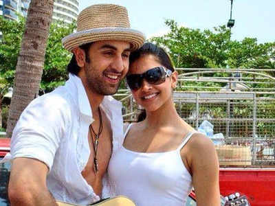 Ranbir Kapoor and Deepika Padukone's 'all smiles' throwback picture is sure to take you down the memory lane