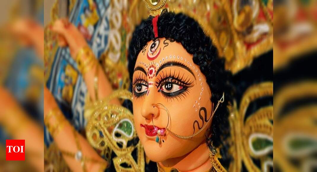 Jagdambe Kali rti Purify Your Soul With Ambe Tu Hai Jagdambe Kali rti Times Of India