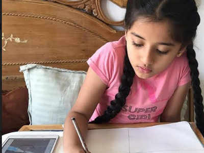 Barrister Babu's Aura Bhatnagar tries her hand at sketching during the lockdown